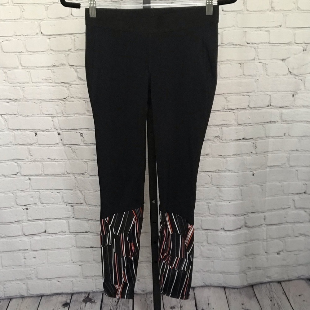 Gapfit G Fast Black Leggings With Printed Hem